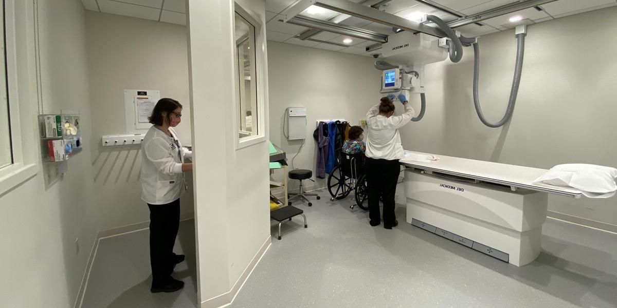 Radiologic Technology students in lab instruction.