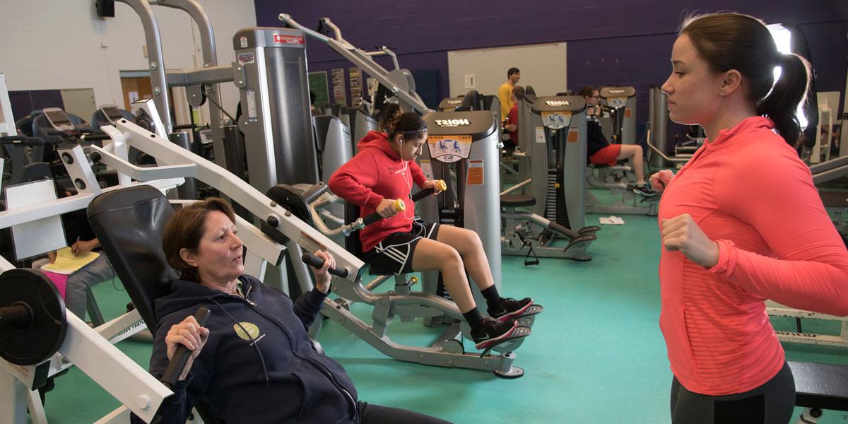 students in fitness class